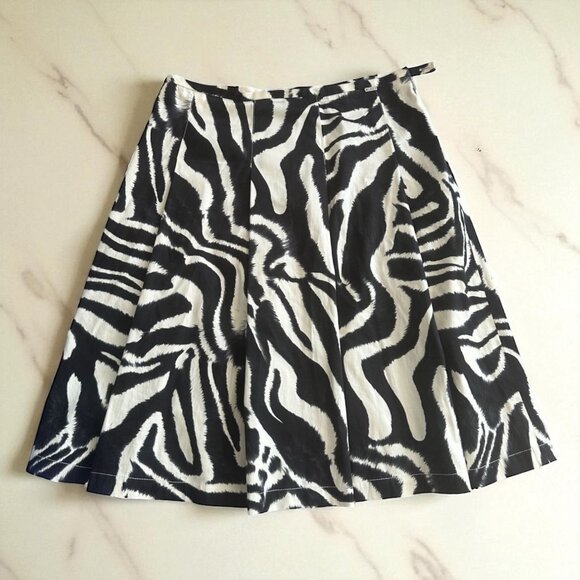 ST JOHN Vintage A Line Animal Print Skirt Size 4 - Picture 1 of 8